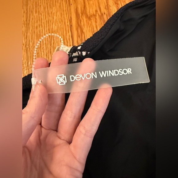 Devon Windsor Amaya Bikini Bottom Size Large - Picture 8 of 11